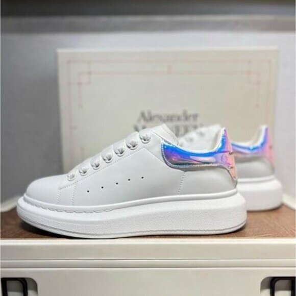 Alexander McQueen Women Sneakers - Picture 6 of 7